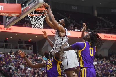 Texas A M Men S Basketball Team Loses To No 19 Lsu 72 57 Aggie