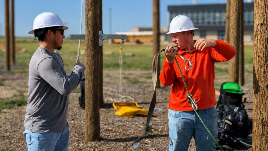 Featured | Ballard proves communication is no obstacle in Electrical Lineworker program