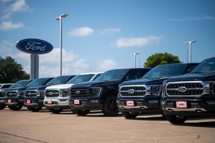 BCS experts weigh in on rising car loan interest rates