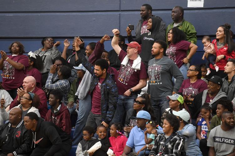 Hearne boys basketball team edges Snook on lastsecond shot