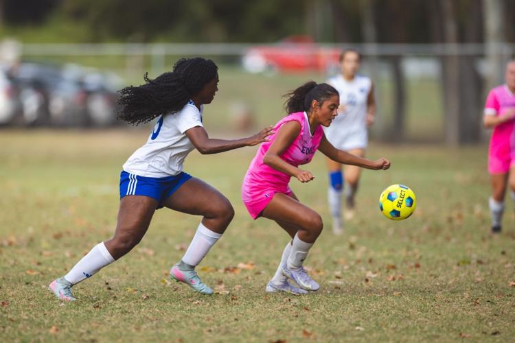 The Buccaneers travel to Jacksonville for a region tilt Saturday
