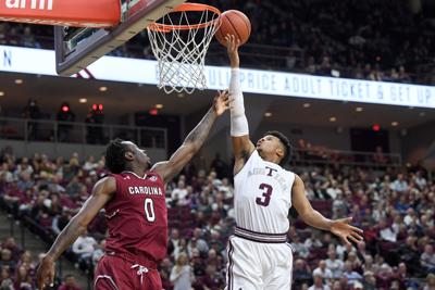Aggie Men S Basketball Team Hits Road To Face Surprising No 8