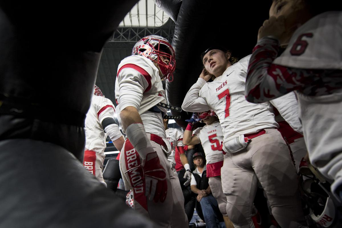Bremond wins third consecutive state football championship
