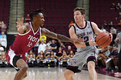Texas A M Men S Basketball Team Limping Into Harvard Matchup At