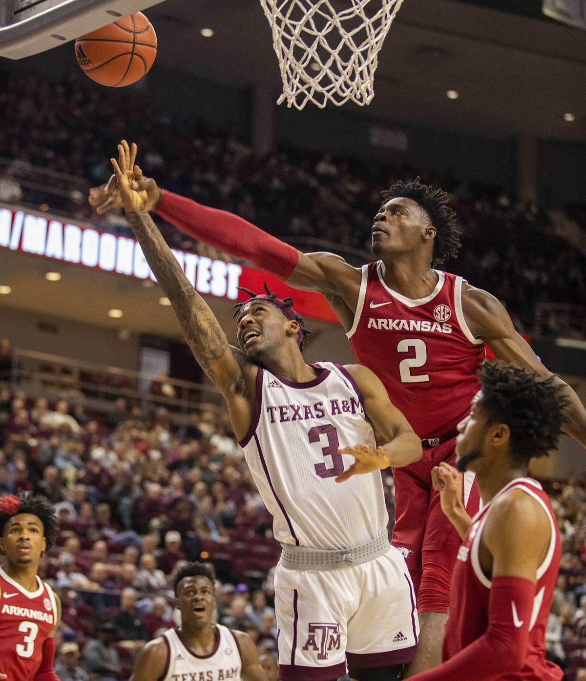 Texas A M Arkansas Men S Basketball Sports Theeagle Com
