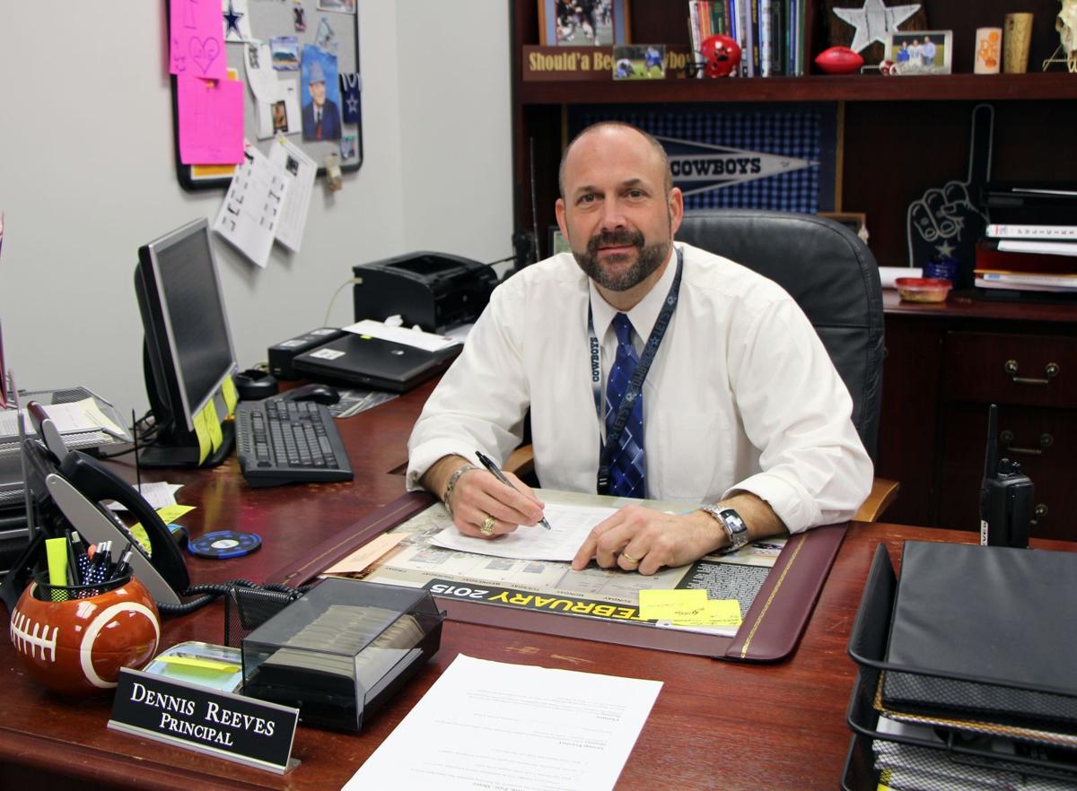 Report: Wallis gave Kirbyville High School principal ultimatum before his  death | Local News | theeagle.com