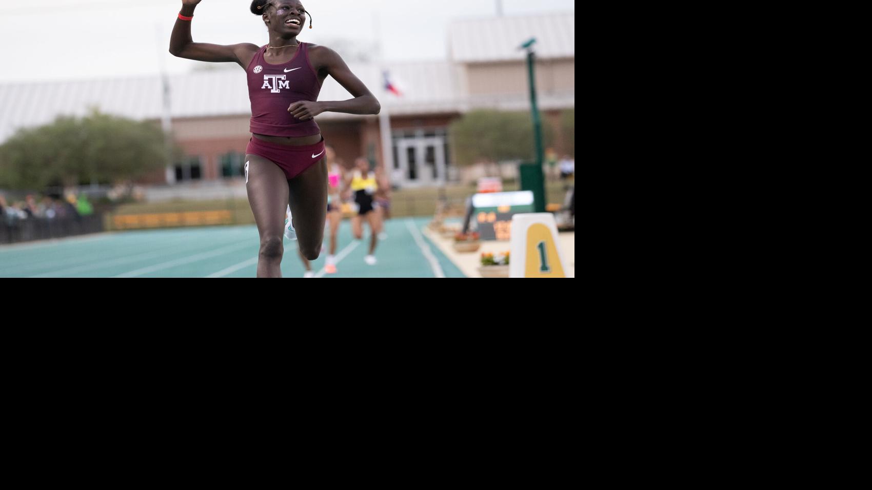 Texas A&M's Athing Mu sets college outdoor record in women's 800 meters