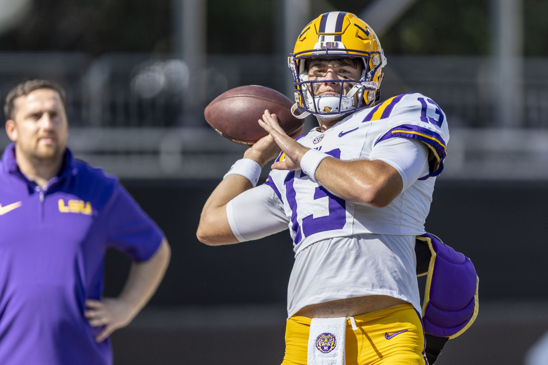 LSU QB Garrett Nussmeier, Tiger Receiving Corps Pose Challenge To A&M ...