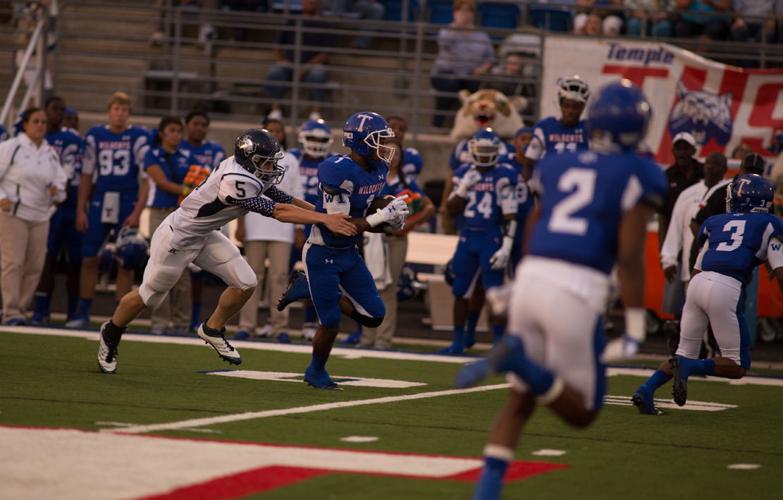 Bryan football team struggles in loss to Temple