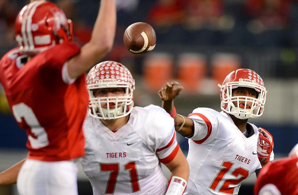 Bremond wins school's second state title in football