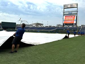Texas A&M's College World Series opener against Florida to start at 10 p.m.