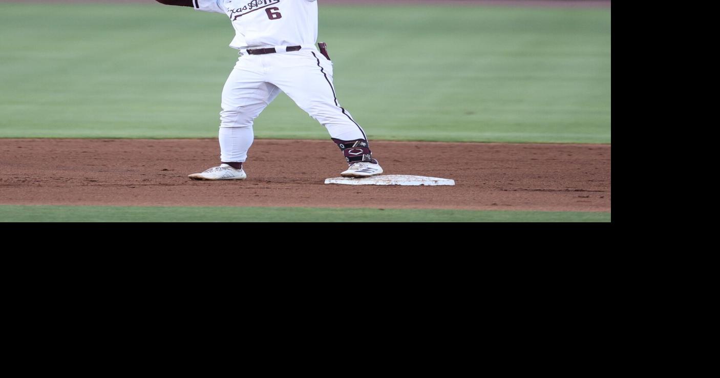 A&M belts three homers and 4 relievers make them stand up