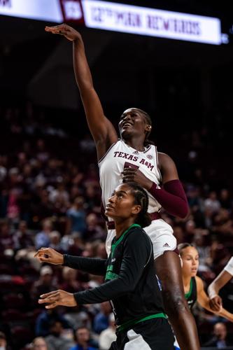 Former Oregon guard Endyia Rogers transfers to Texas A&M