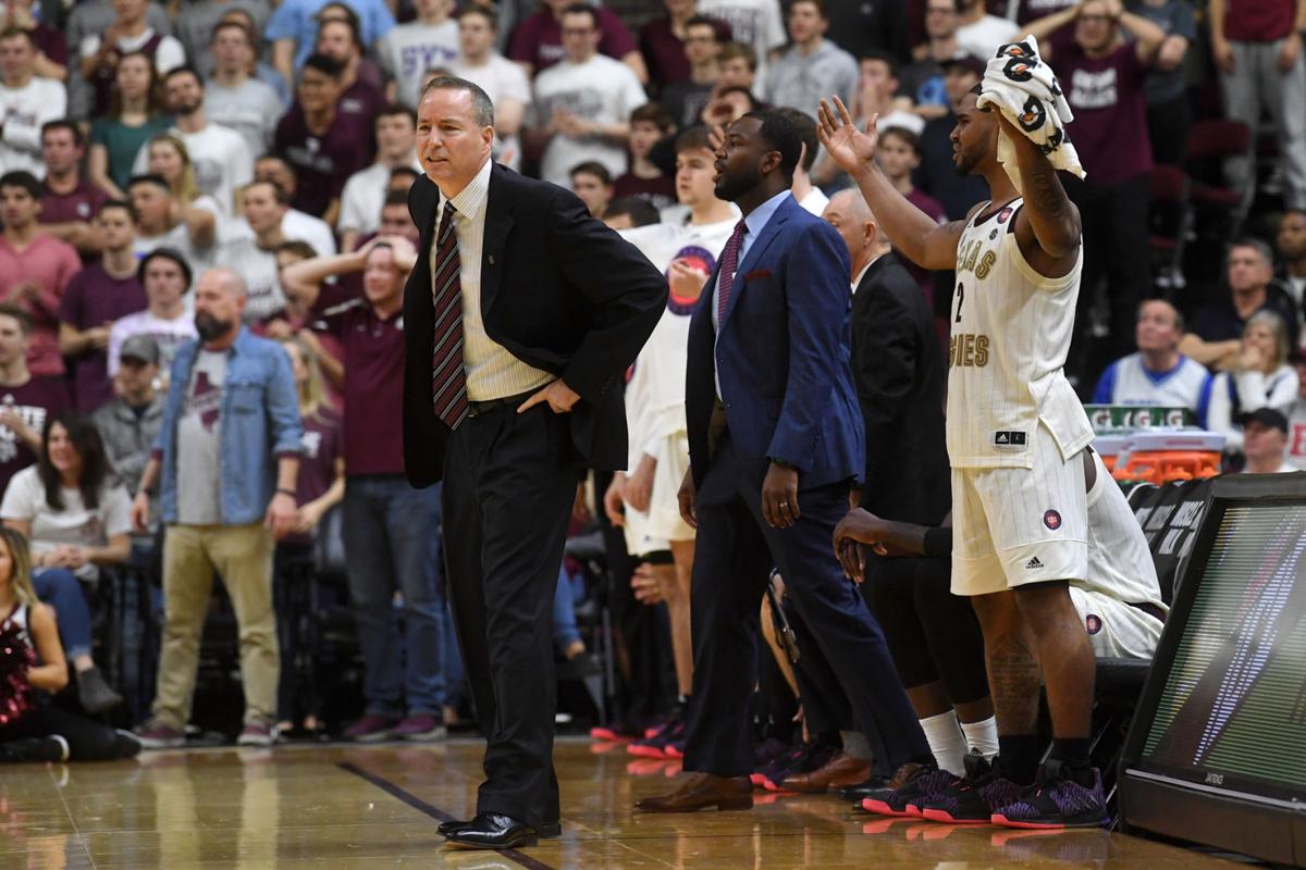 Texas A M Ad Woodward Fires Men S Basketball Coach Billy Kennedy