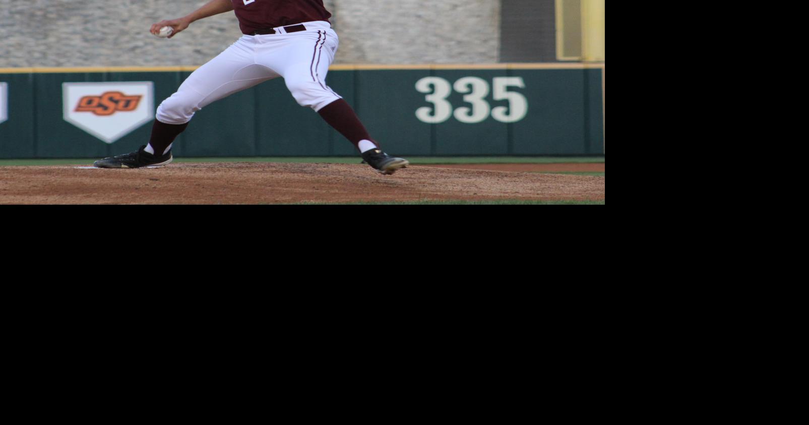 Texas A&M's Christian Roa signs with Reds