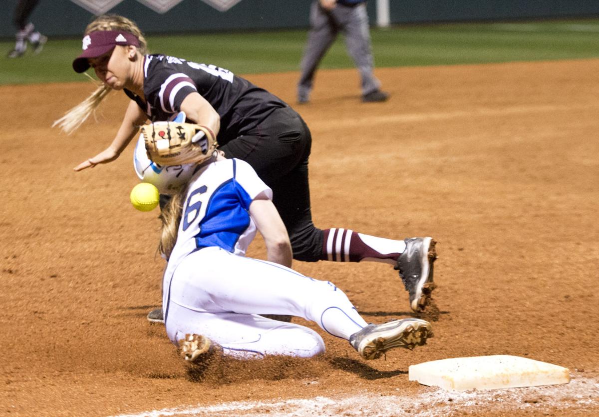 Texas A&M softball team splits pair of games at Aggie Classic