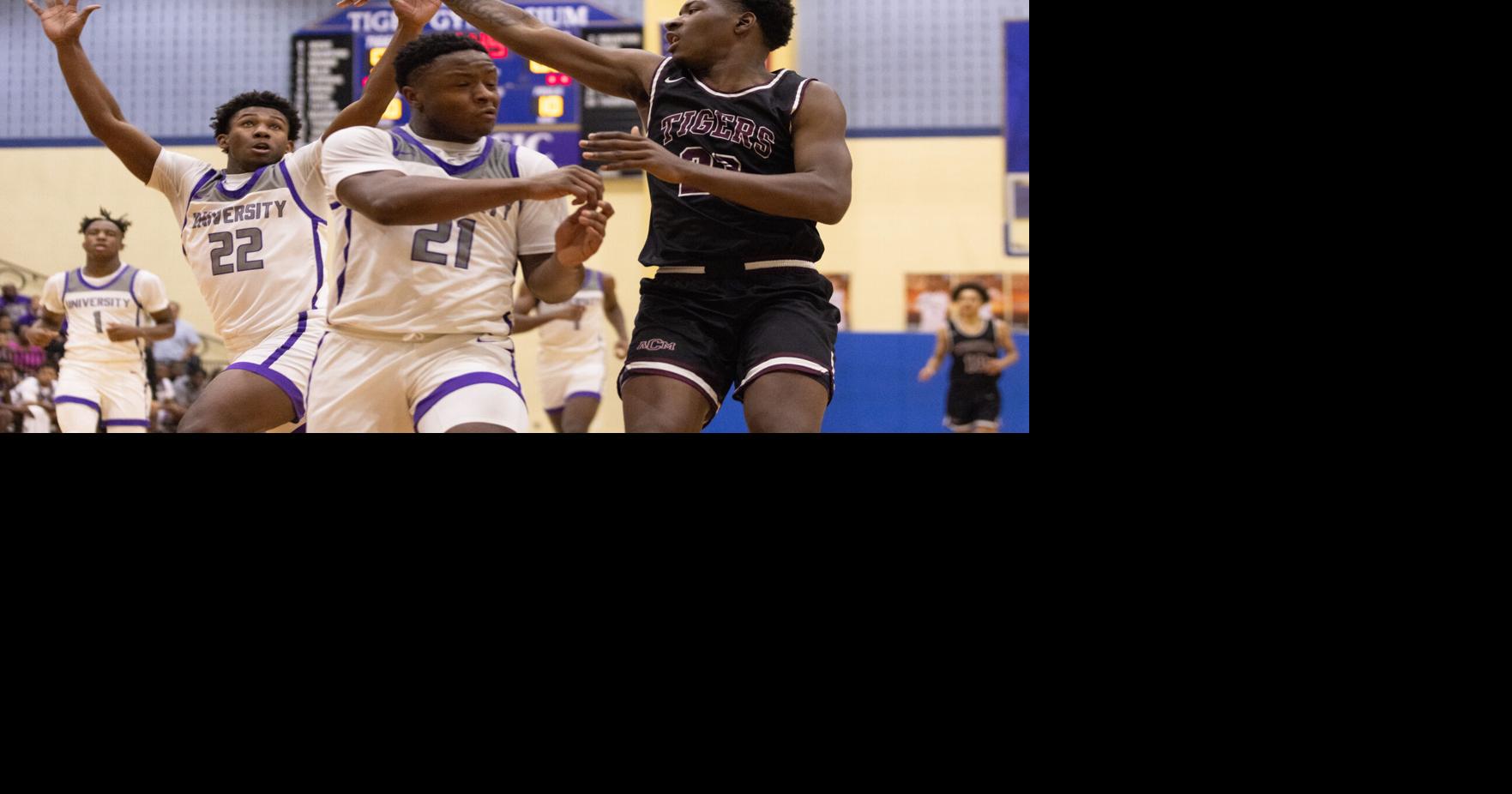 A&M Consolidated boys basketball team pulls away from Waco University ...