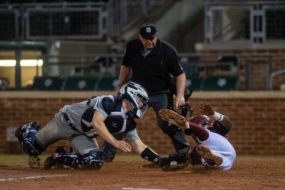 Texas baseball blows out Incarnate Word in much-needed home victory