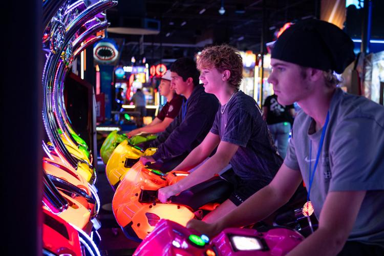 10726-bcs-news-DaveBusters-002.JPG