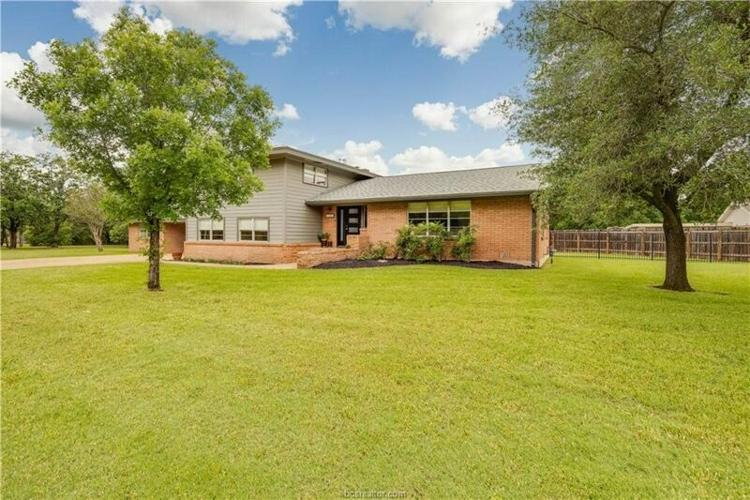 4 Bedroom Home in College Station 625,000