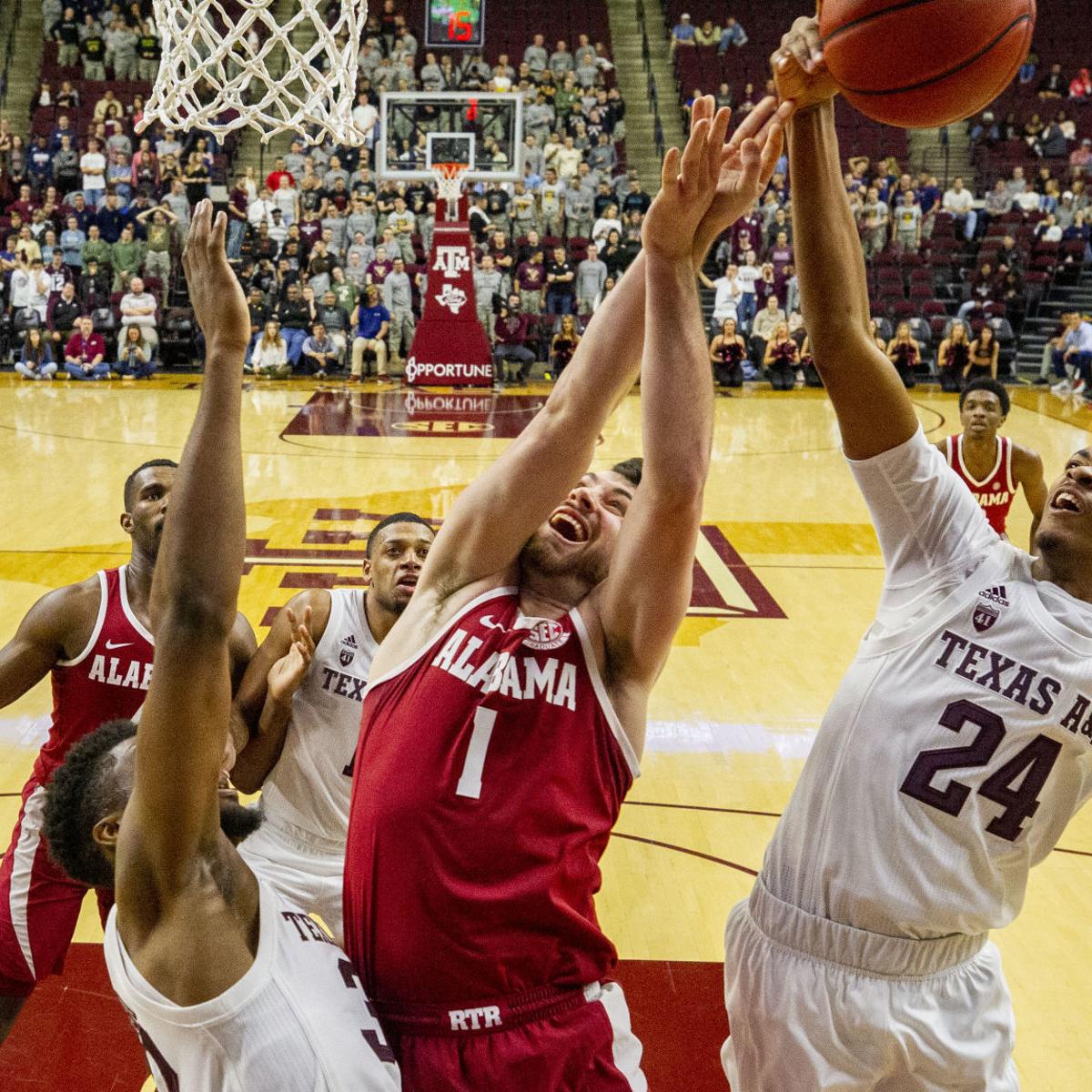 Aggie Men S Basketball Team Still Working On Perimeter Defense