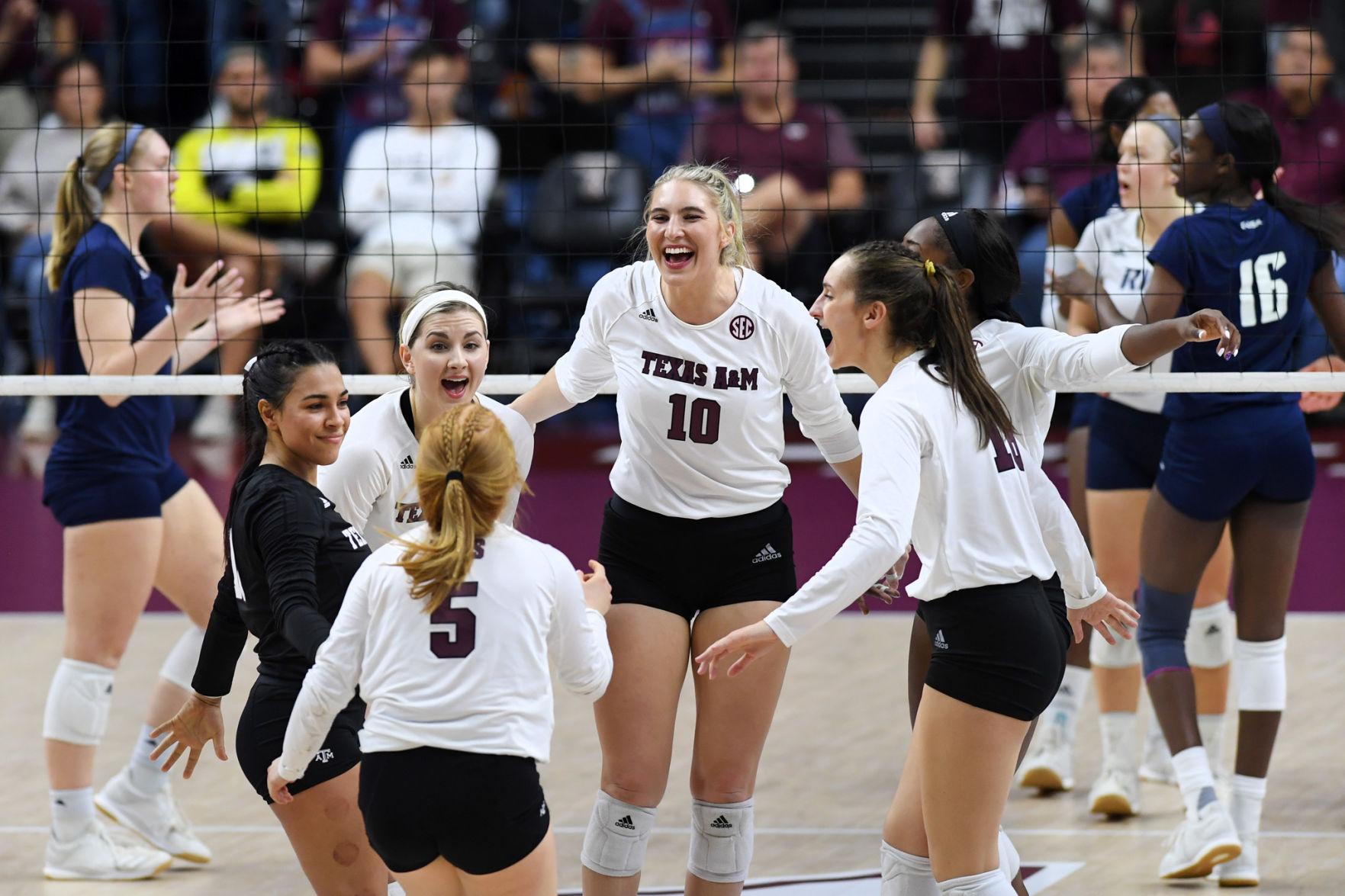 No. 25 Texas A&M volleyball team advances to Sweet 16 with win over No