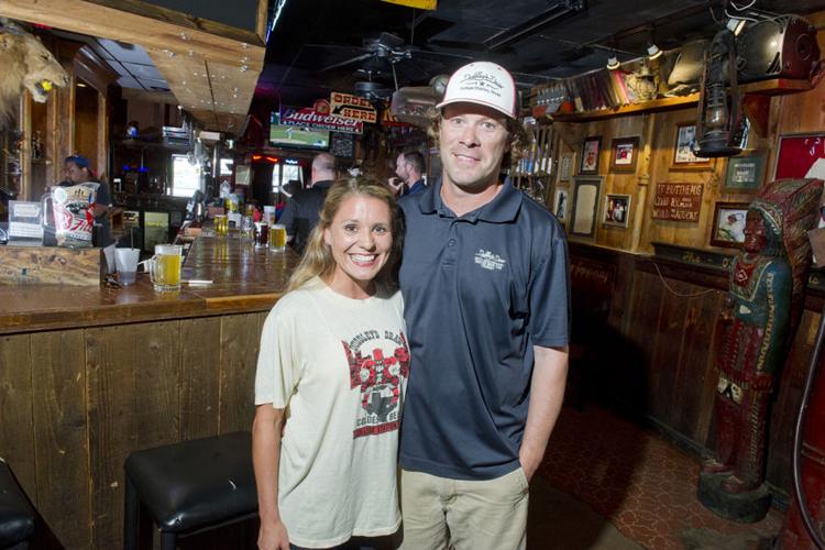 After 40 years, crowd still flocks to Duddley’s Draw