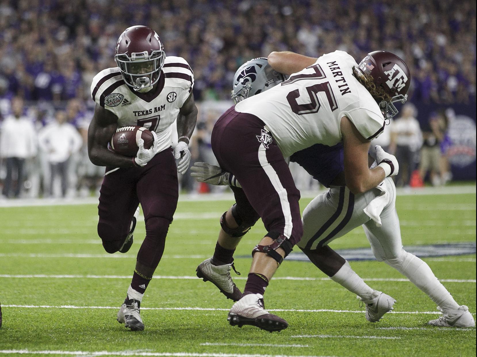 Texas A M Lineman Koda Martin Suffered Heat Stroke At Practice