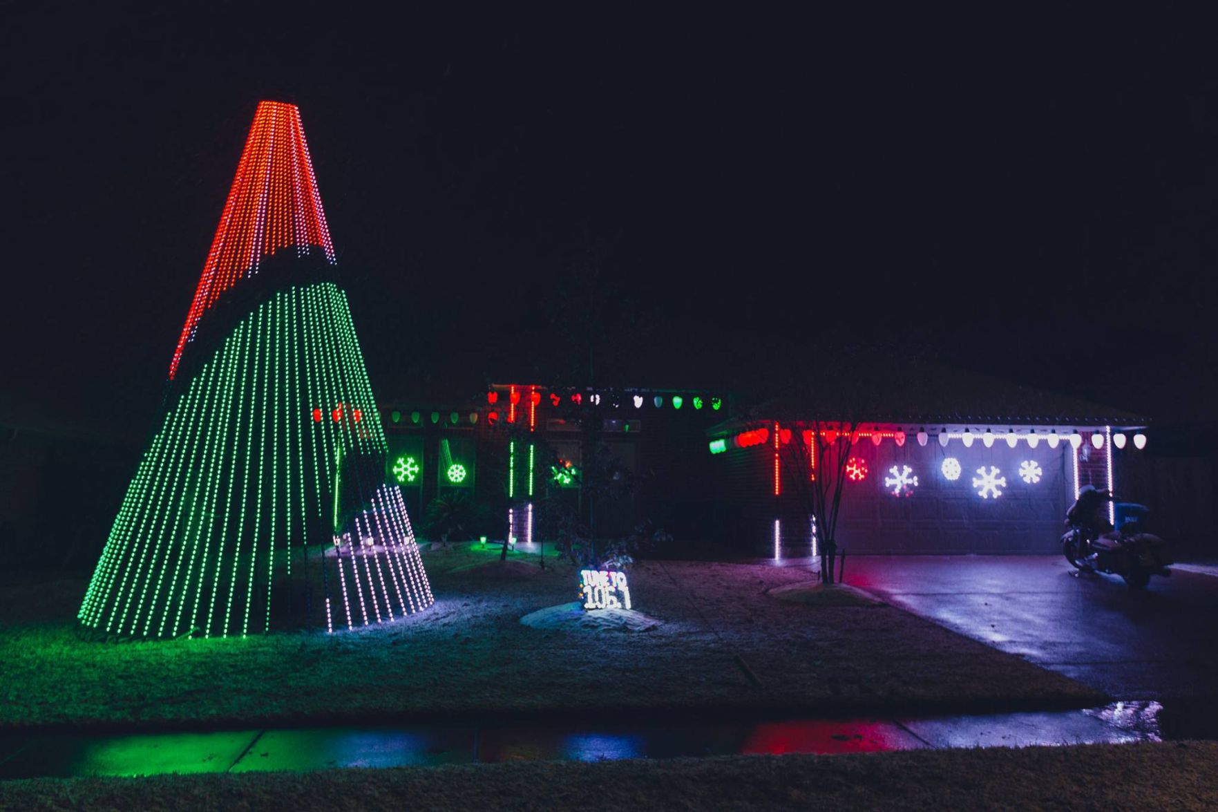2017 brazos valley holiday lights guide local news theeagle com dayton christmas music station