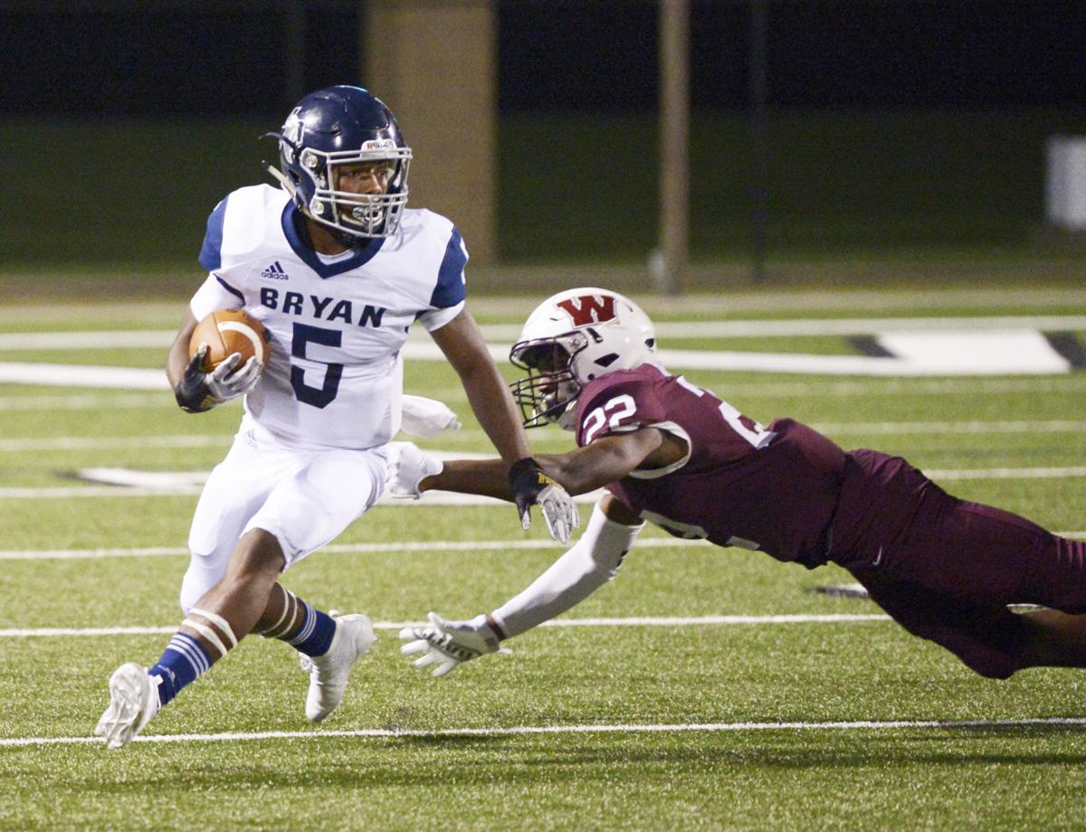 Bryan Defense Rises Up In 14 3 Victory Over Waller Brazos Sports