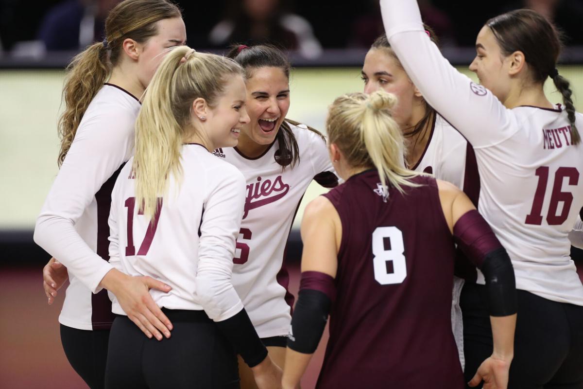Texas A&M volleyball drops tournament finale to No. 6 Pitt