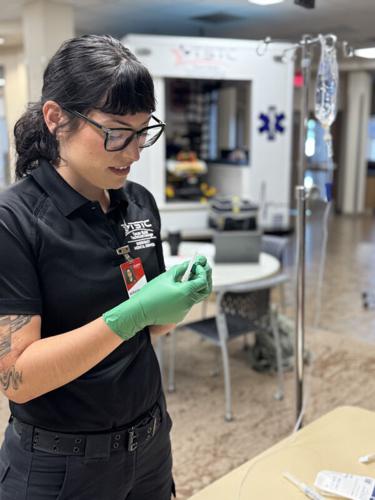 TSTC paramedic student goes extra mile, literally, for her education