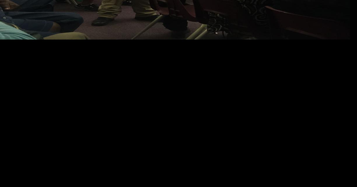 Hearne City Council rehires Pee Wee Drake as city manager despite