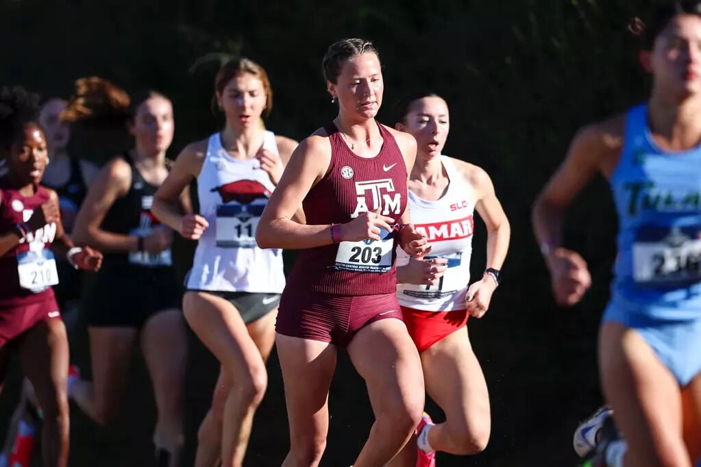 Aggie cross country teams finish in top 6 at NCAA Regionals