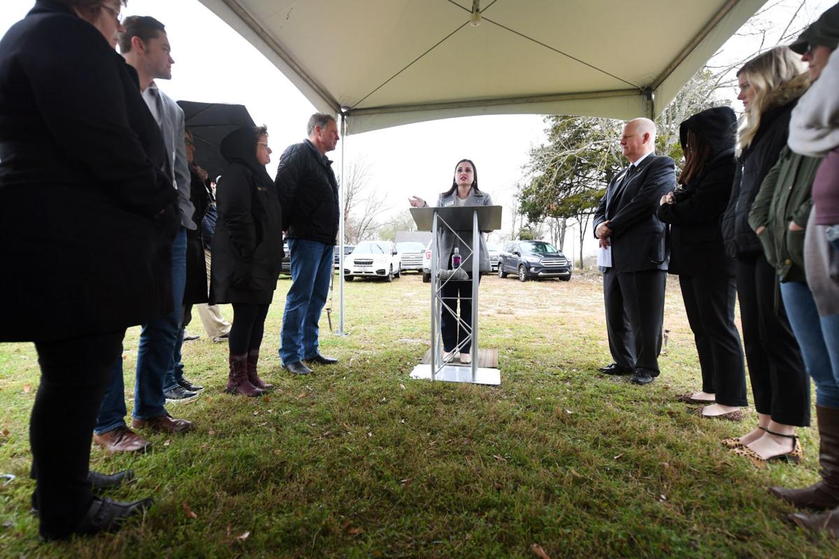 Heart Of Texas Goodwill Celebrates Breaking Ground For New Larger Facility Local News Theeagle Com