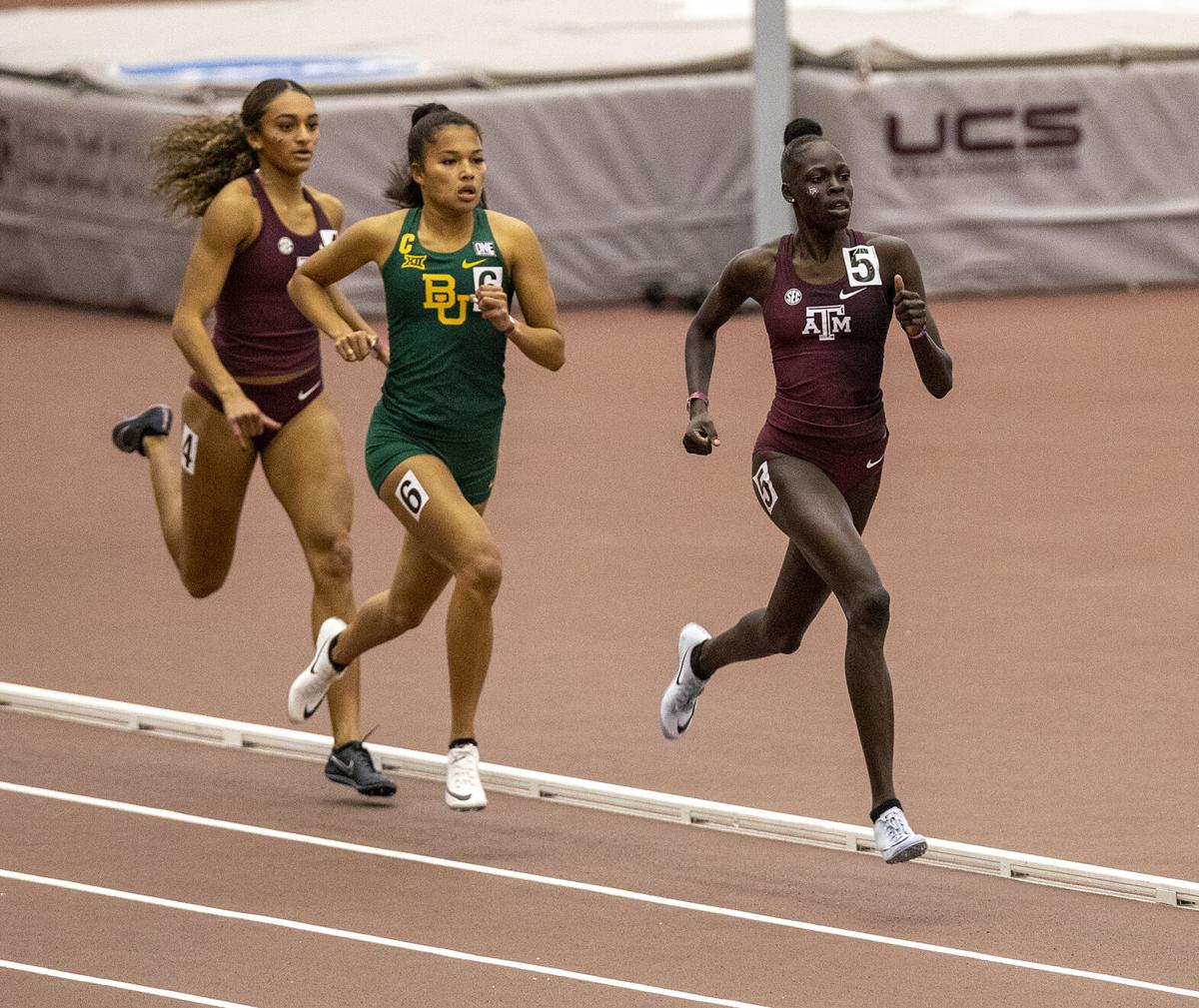 Texas A&M freshman Athing Mu breaks 39yearold record at Aggie