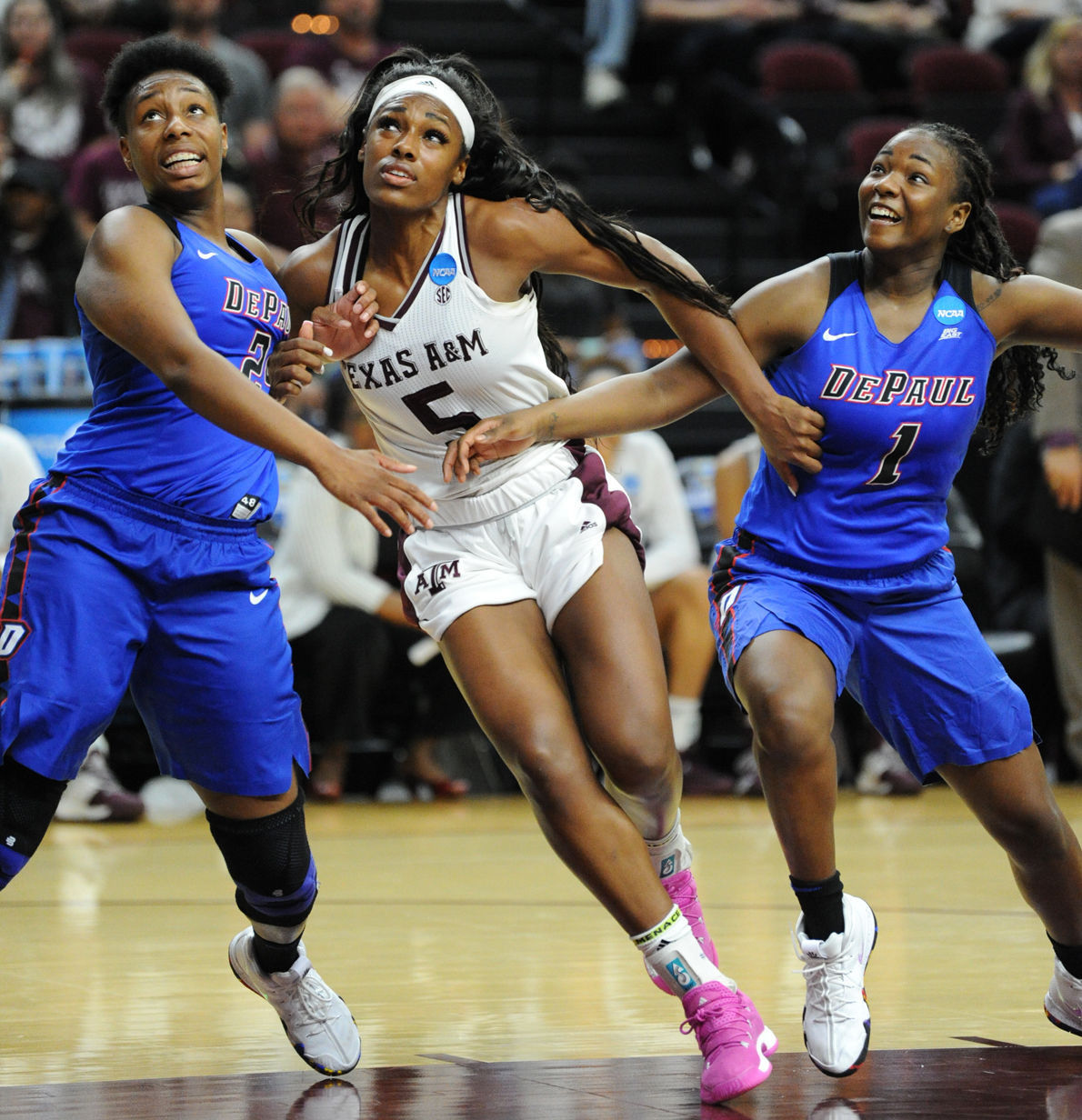 Texas A&M's Anriel Howard exploring options for senior season, may ...