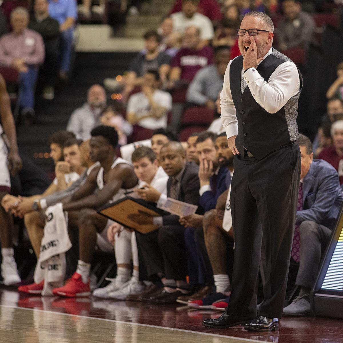 Aggie Men S Basketball Team To Play In 2021 Maui Invitational Sports Theeagle Com