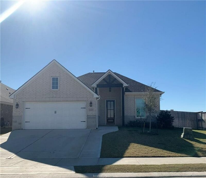 4 Bedroom Home in College Station 2,300