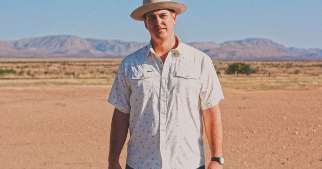 Songwriter Brock DeWald launches Hometown Sessions in Bryan