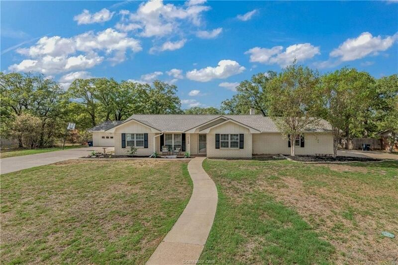 4 Bedroom Home in College Station 2,200