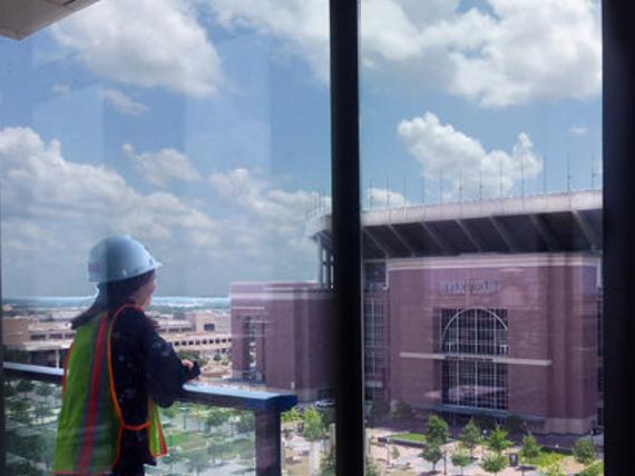 Texas A M Prepares To Unveil New Hotel Just A Football Field S Length From Kyle Local News Theeagle Com