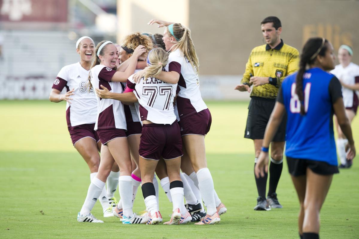 Ritchie's 45-yard free-kick goal lifts Texas A&M soccer team to upset