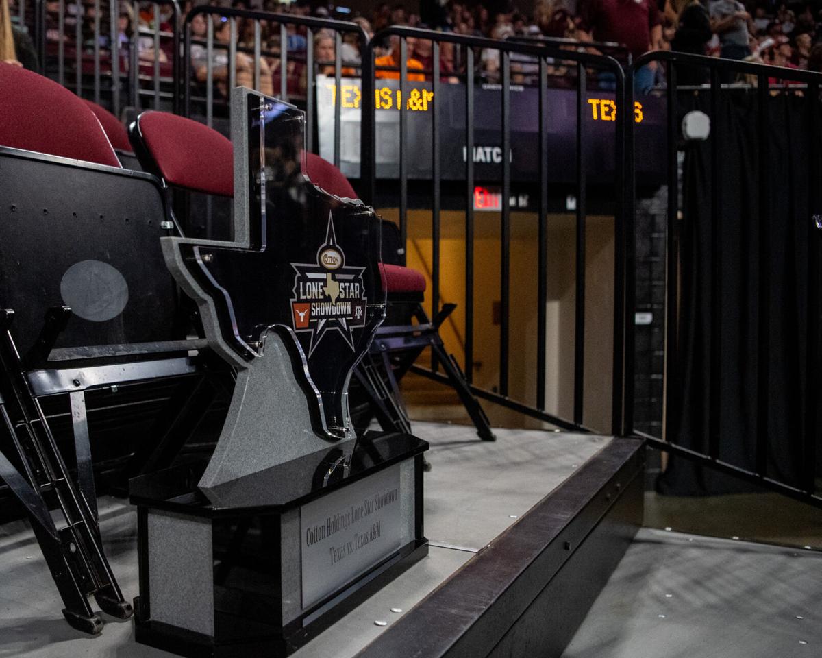 Photos of the Texas A&M vs Texas Lone Star Showdown Volleyball match