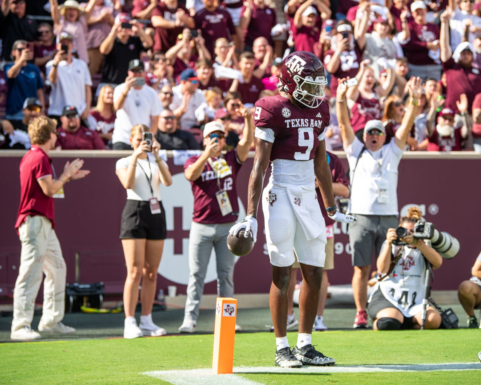 Texas A&M Wideout Jahdae Walker Breaks Out In Aggie Win Over Louisiana ...