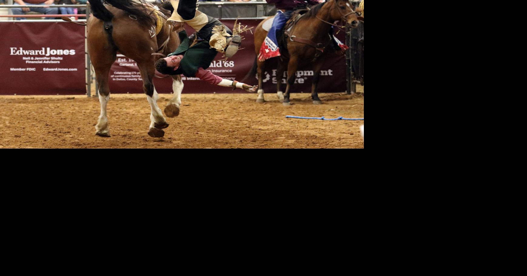 Aggie rodeo draws sellout crowd