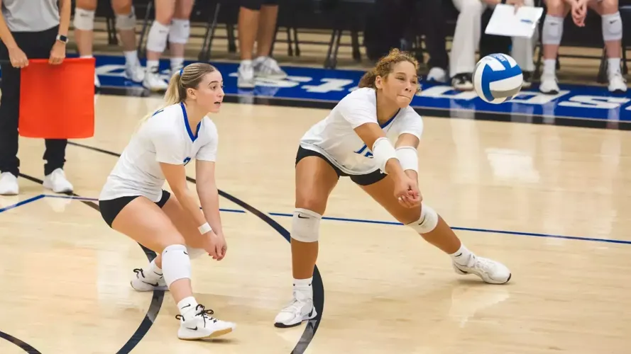 Blinn sweeps McLennan for third consecutive win