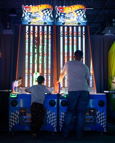 10726-bcs-news-DaveBusters-006.JPG