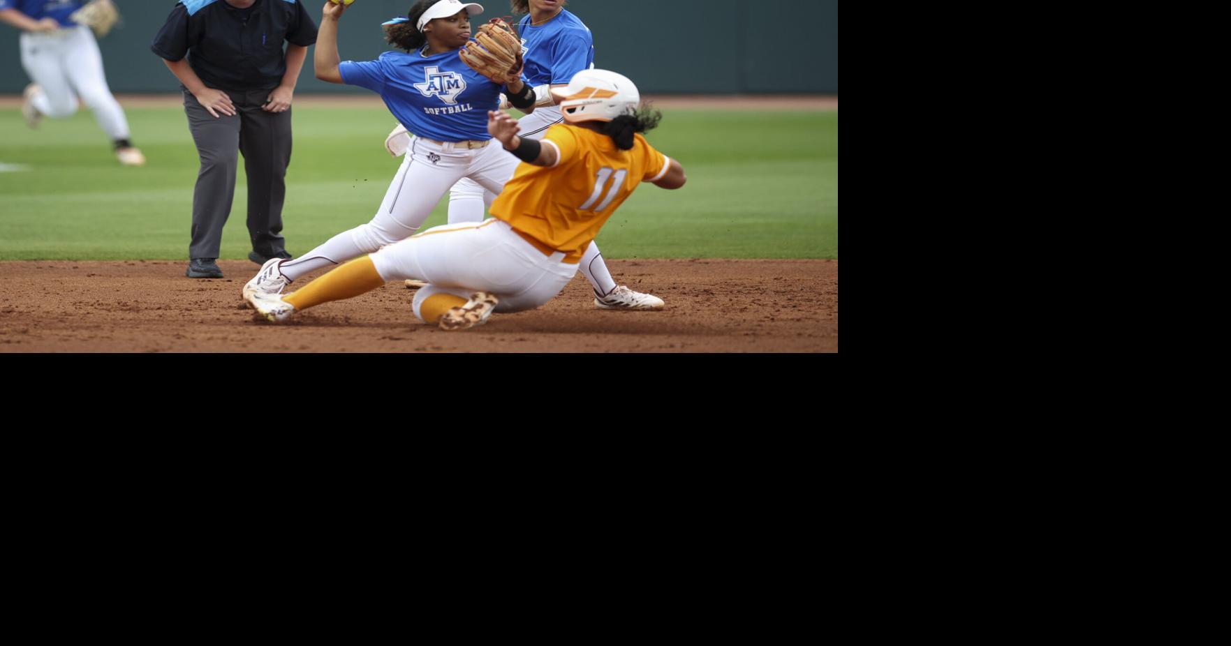 No. 4 Tennessee wins series with help from A&M