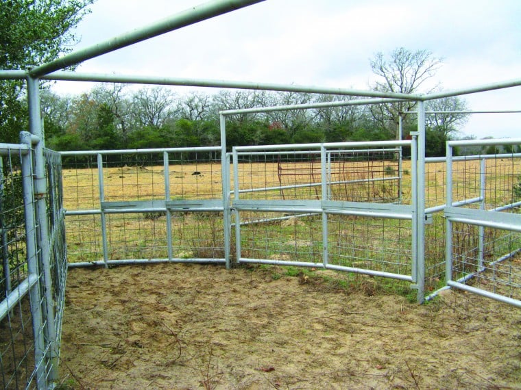 Do Fence Me In Design Corrals To Fit The Operation Land Livestock Post Theeagle Com